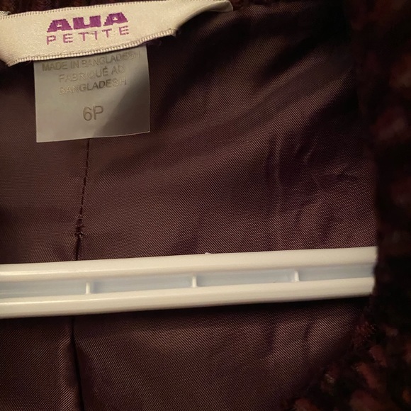 Maroon jacket. Hardly used. - Picture 2 of 2